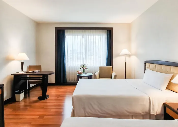 Zenith Sukhumvit ,